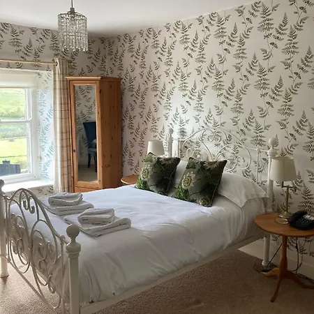 The Punch Bowl 4* Feetham
