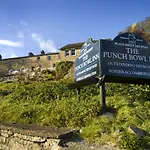 بيت ريفي The Punch Bowl 4*