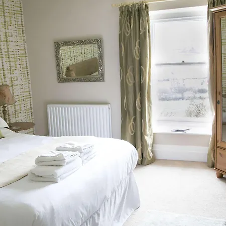 The Punch Bowl 4* Feetham