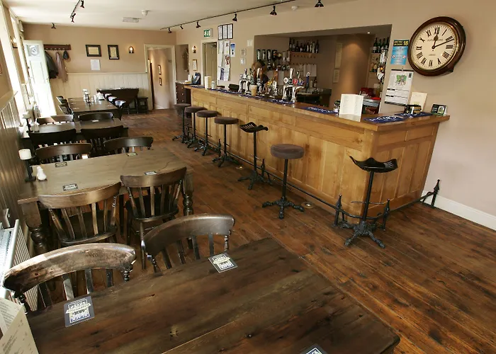 The Punch Bowl 4* Feetham