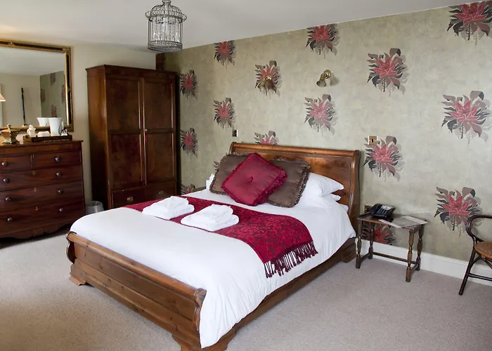 The Punch Bowl 4* Feetham