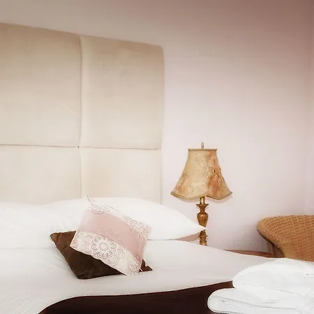 Mini-hôtel The Punch Bowl 4*