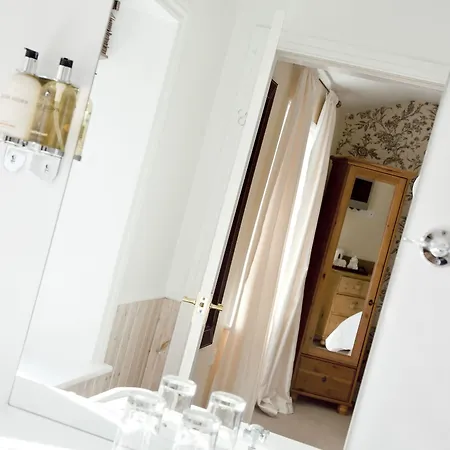 The Punch Bowl Feetham